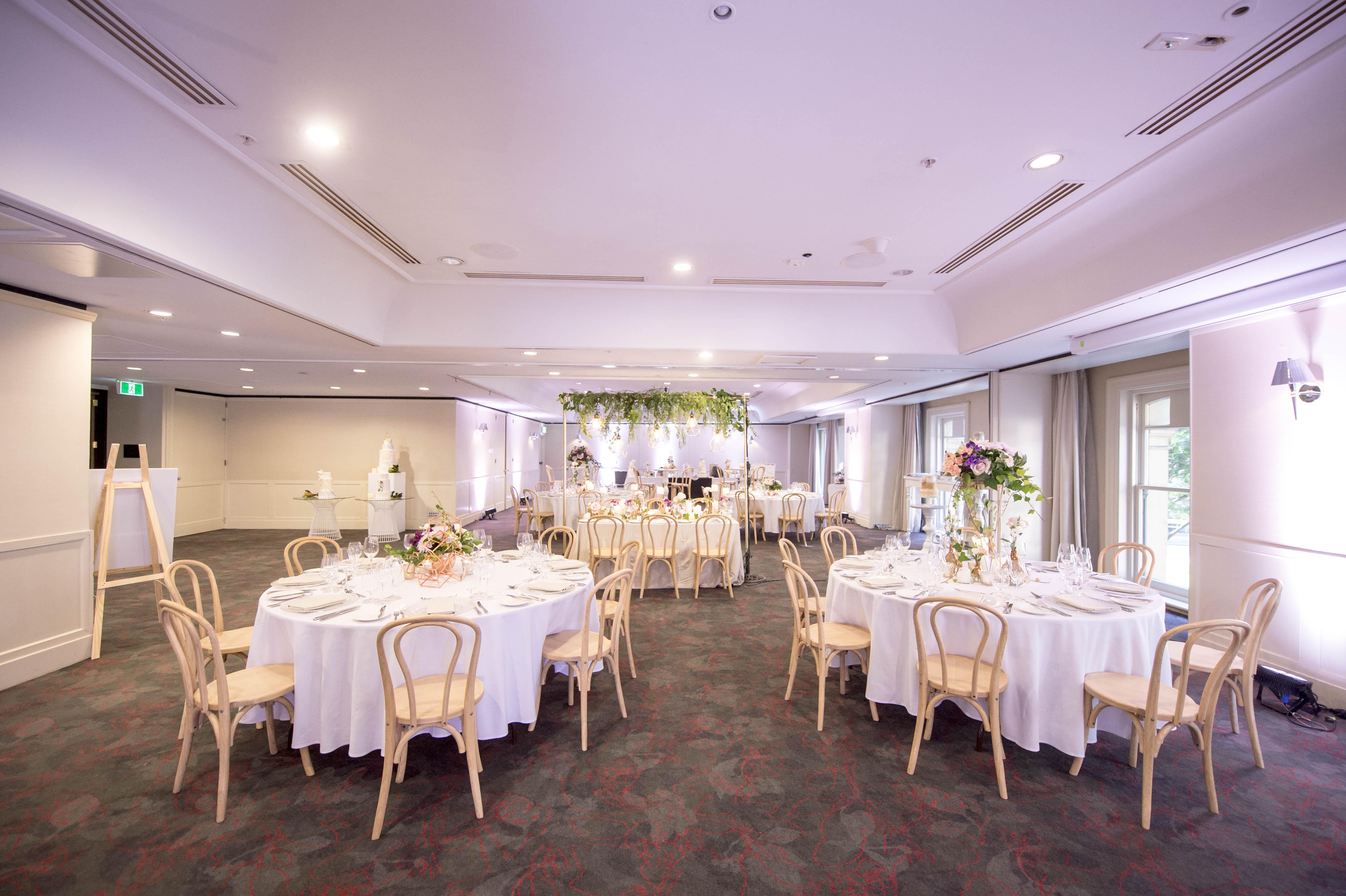 Sydney Harbour Marriott Hotel At Circular Quay Екстериор снимка The Gallery at the National Portrait Gallery