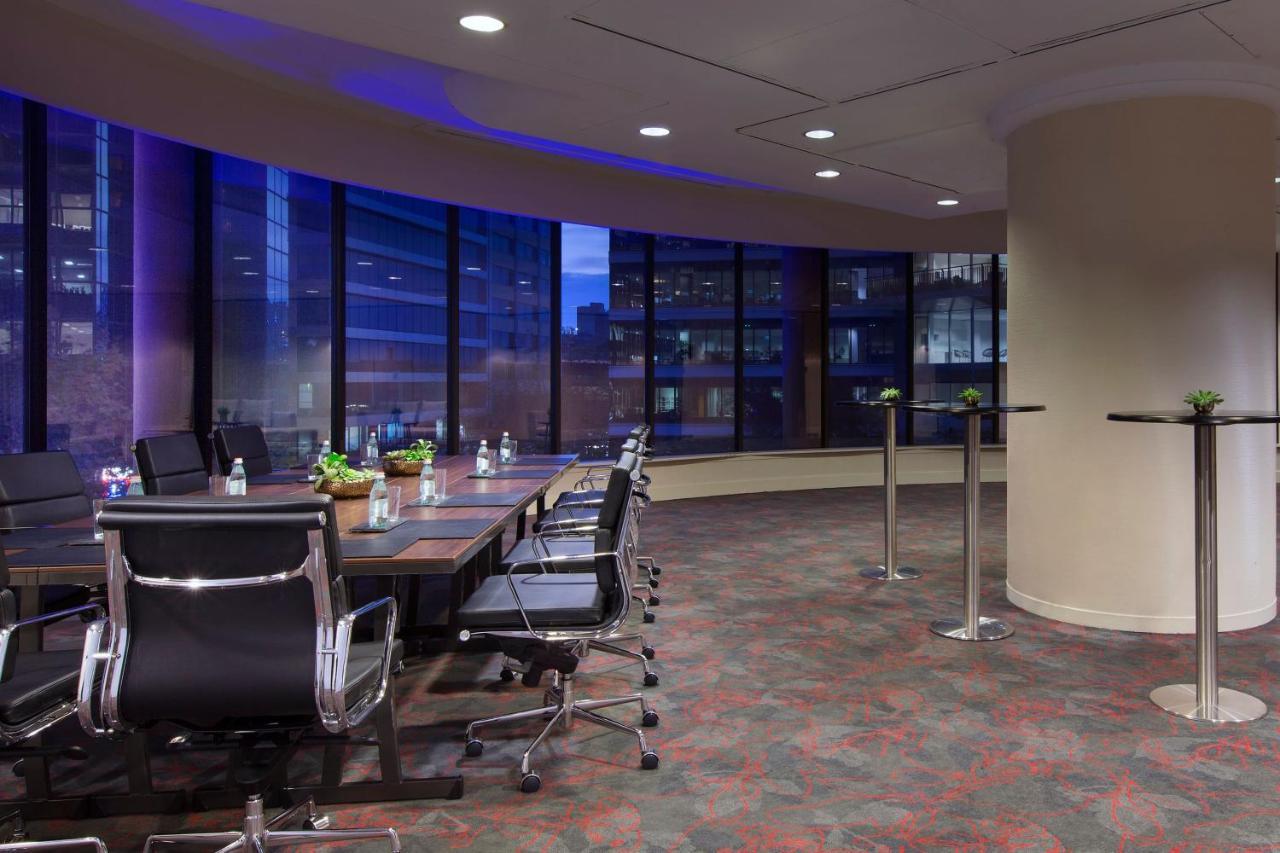 Sydney Harbour Marriott Hotel At Circular Quay Екстериор снимка Meeting room